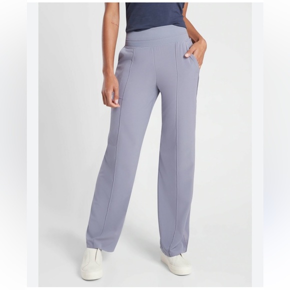 Athleta Pants - Athleta Women's Wide Leg Pants in Light Gray